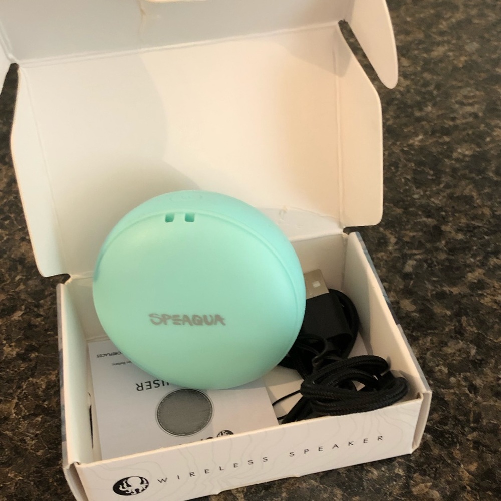 SOLD Speaqua Cruiser Bluetooth Wireless Speaker